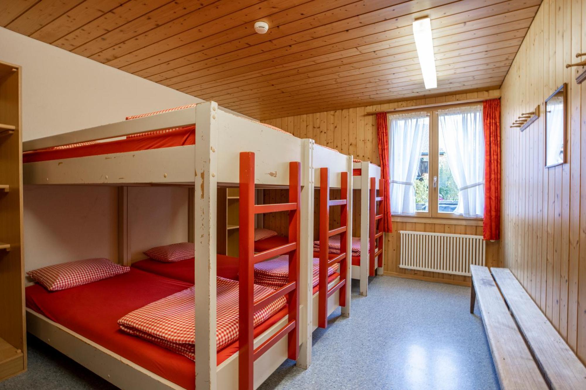 Simons Herberge Meiringen Room photo